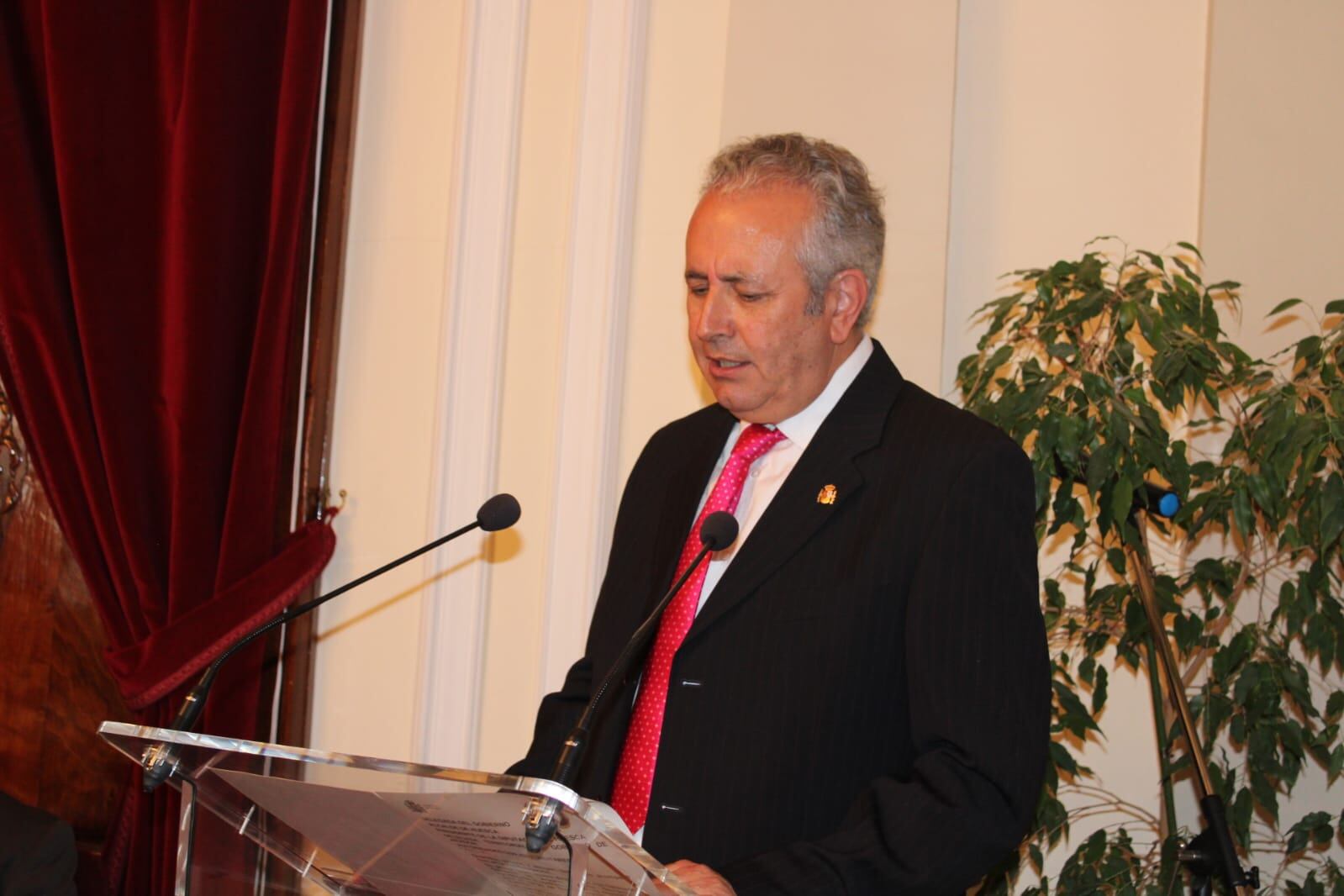 Carlos Campo en la toma de posesión.