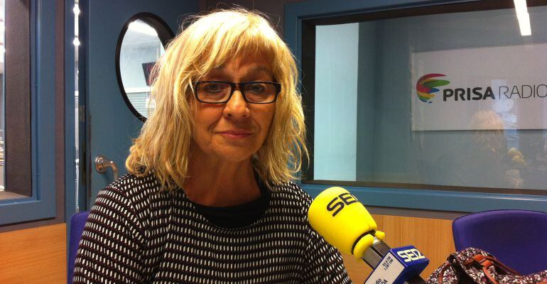 Feminista i portaveu Lleida Social.