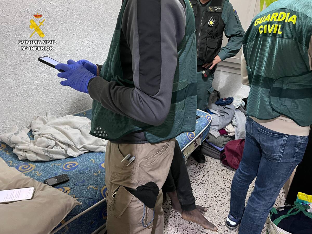 Desarticulada una red especializada en ciberestafas empresariales y sentimentales