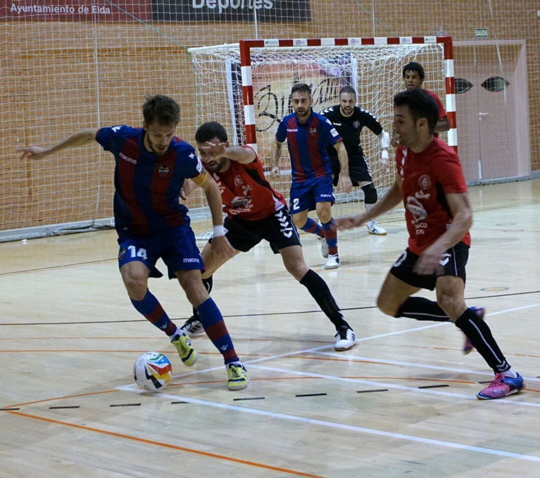 El Nueva Elda estuvo a punto de dar la sorpresa