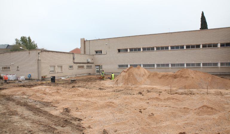 Obras del colegio Ferrer i Guardia para convertirlo en Centro de Mayores.