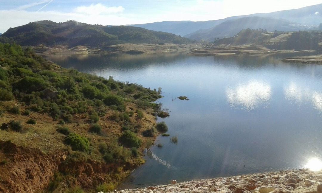 La Presa de Siles, terminada en 2015, está desaprovechada actualmente porque no se han construido aún las canalizaciones