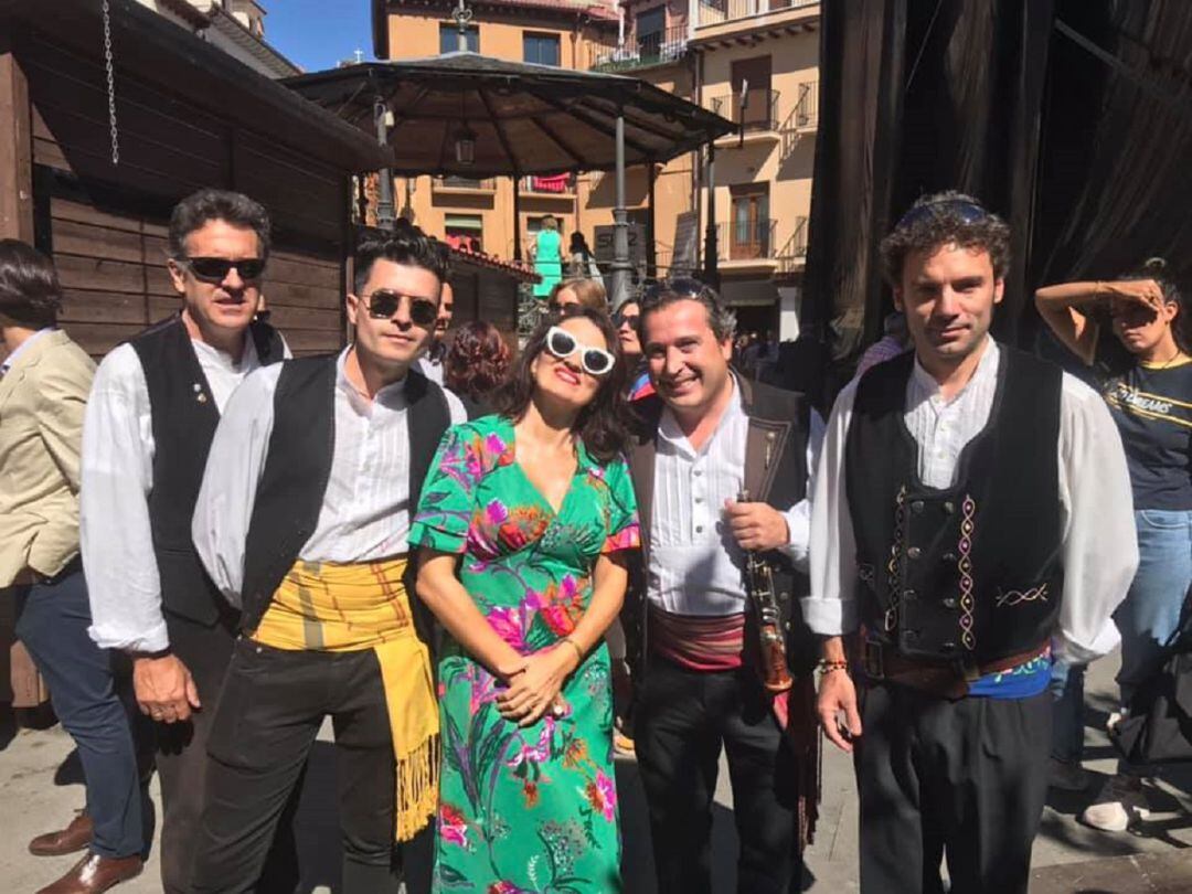 Los dulzaineros del Duero, con Silvia Abril en la fiesta de la vendimia del pasado curso