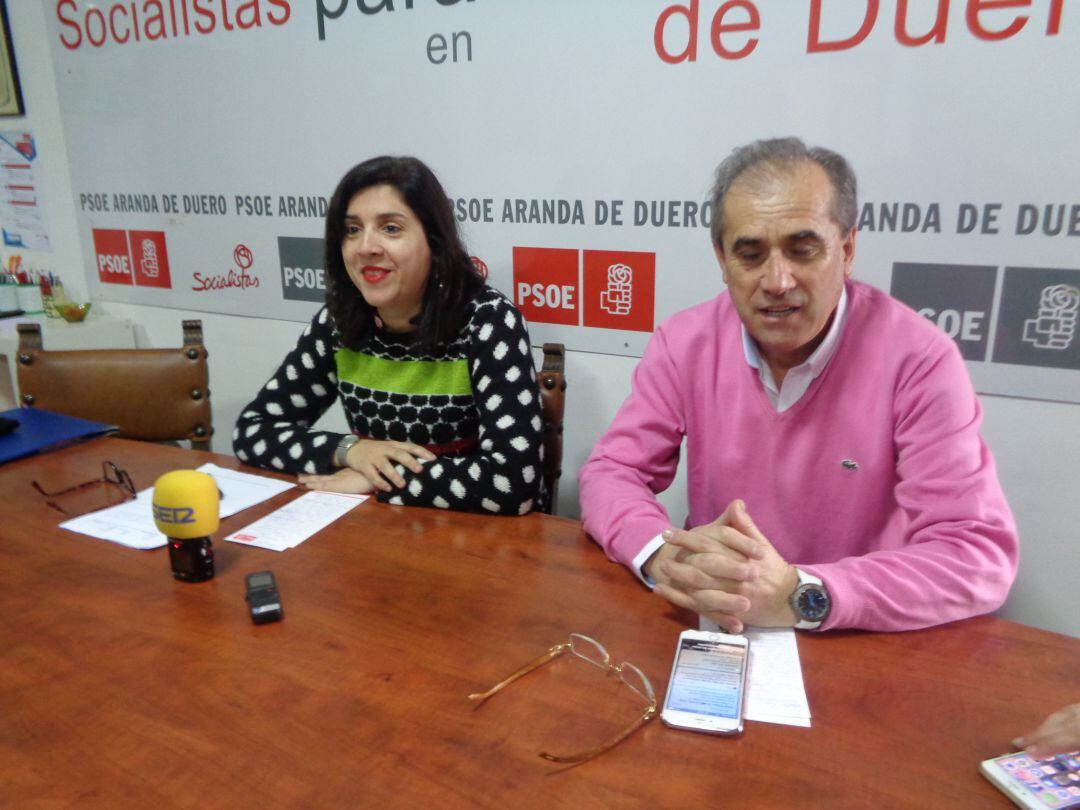 Mar Alcalde y el procurador Luis Briones