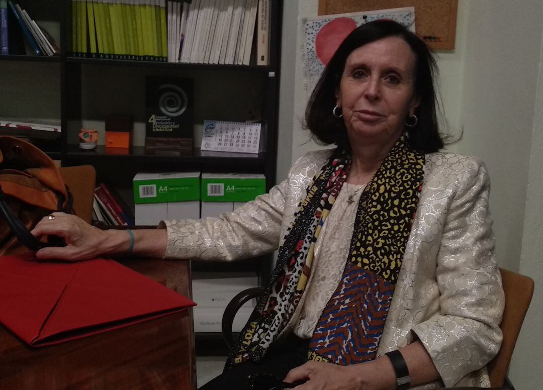 María Emilia Casas Baamonde durante la entrevista, previa a la conferencia de inicio de curso e el IESA-CSIC de Córdoba