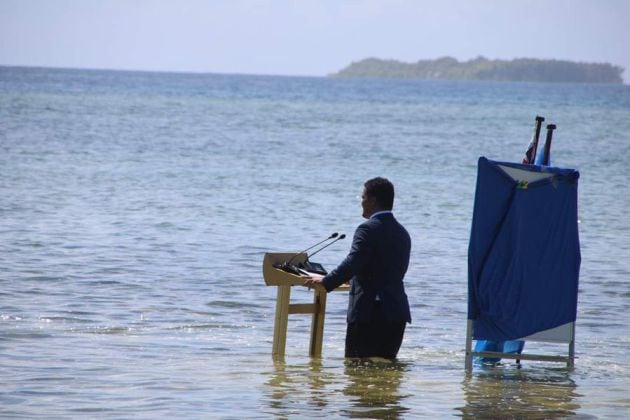 Simon Kofe, ministro de Tuvalu, en su discurso para la COP26