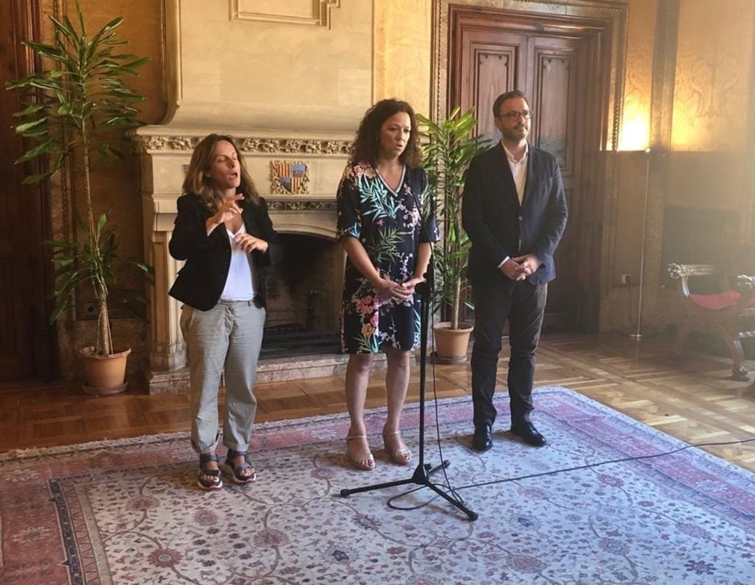 Catalina Cladera, presidenta del Consell, y José Hila, alcalde de Palma, presentan los proyectos que se cubrirán con el convenio de capitalidad