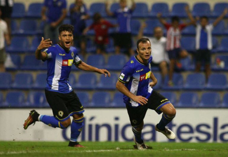 Juli y Moha, jugadores del Hércules CF