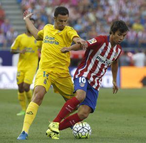 Oliver Torres, defendido por Hernán Santana.