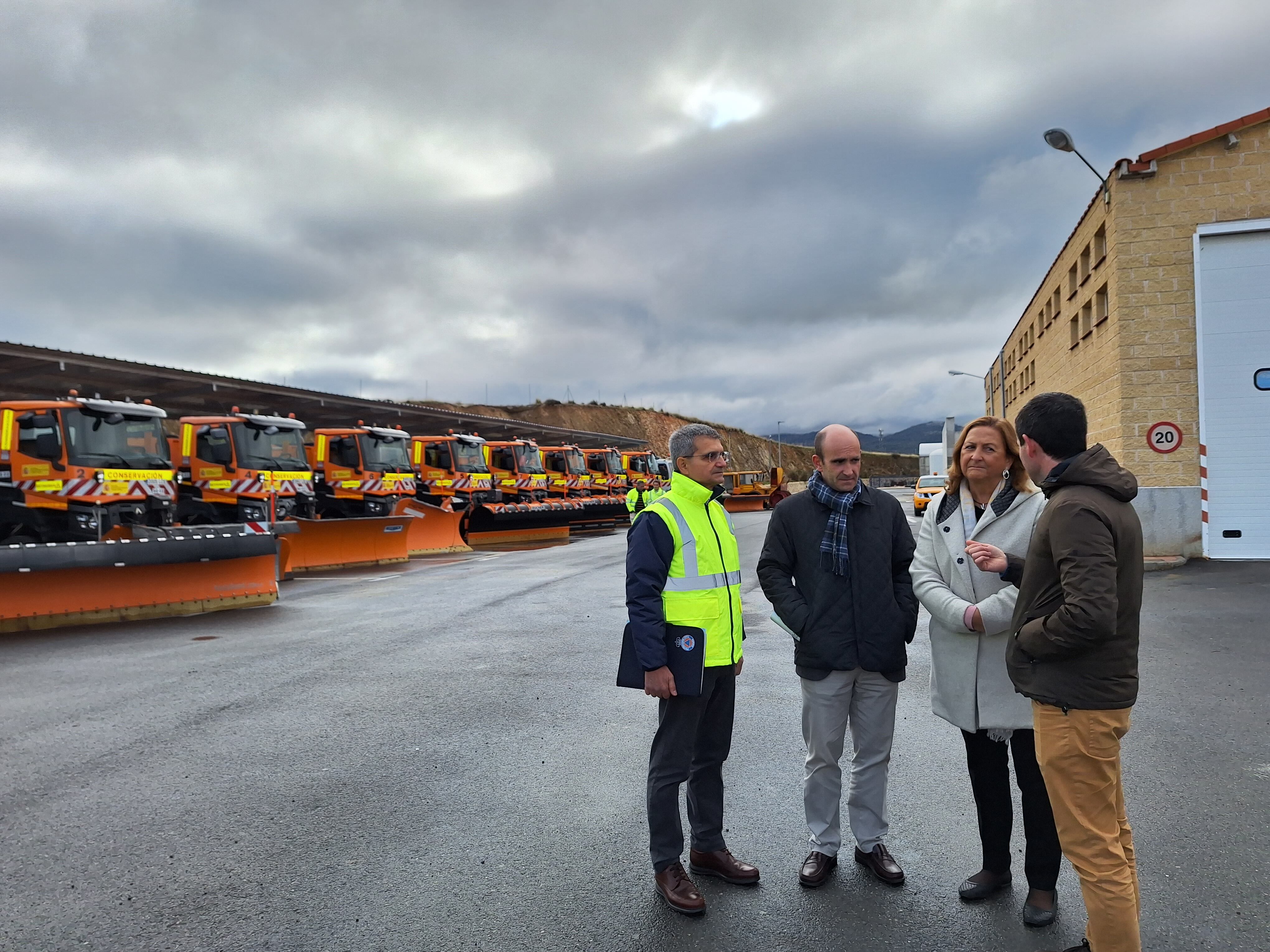 El Estado cuenta con 98 quitanieves en las carreteras segovianas