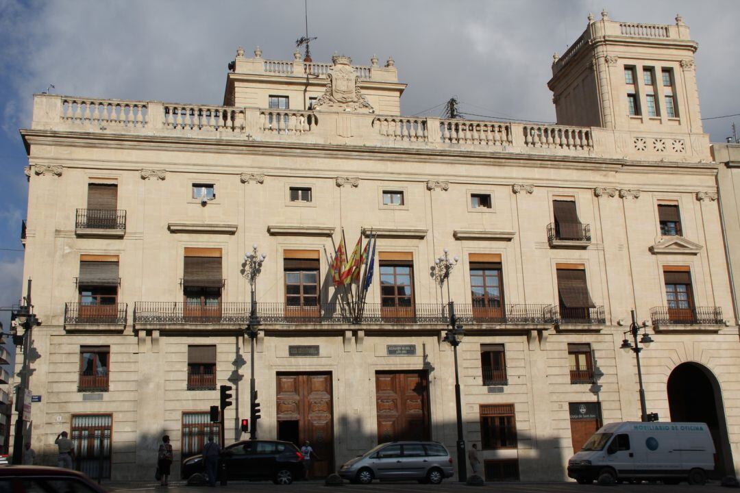 El Ayuntamiento de Alcoy prevé solicitar un crédito de 8,6 millones de euros para diferentes proyectos.