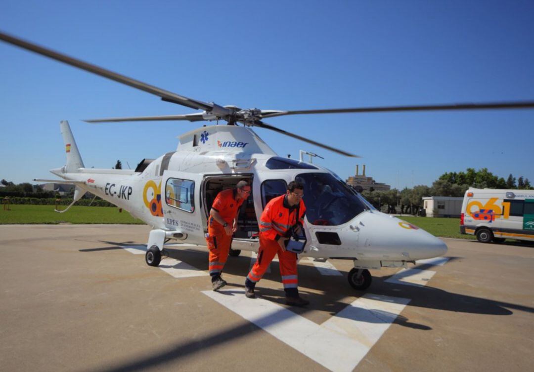 Helicóptero del Servicio de Emergencias del 061