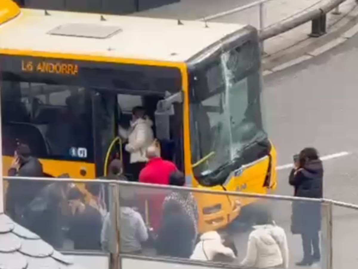 Sis ferits en un accident provocat per un autobús a la Massana