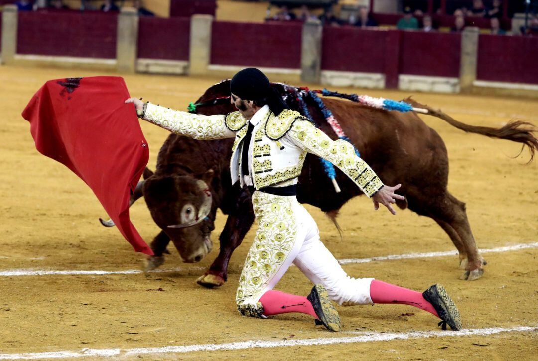 Juan José Padilla en su despedida de los ruedos españoles en la plaza de toros de Zaragoza