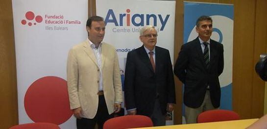 Los organizadores de la Jornada, Gonzalo García Manglano, Francisco Bouthelier y Carlos Beltrán.