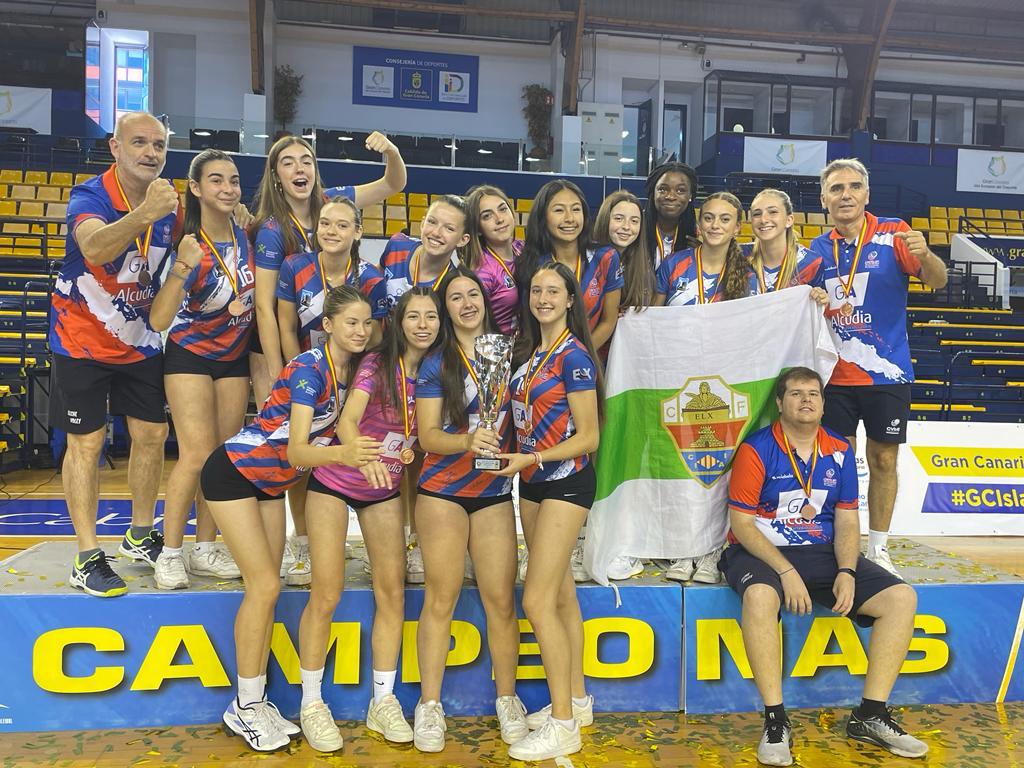 El CV Elche Cadete femenino se proclamó tercero en el Nacional de Las Palmas