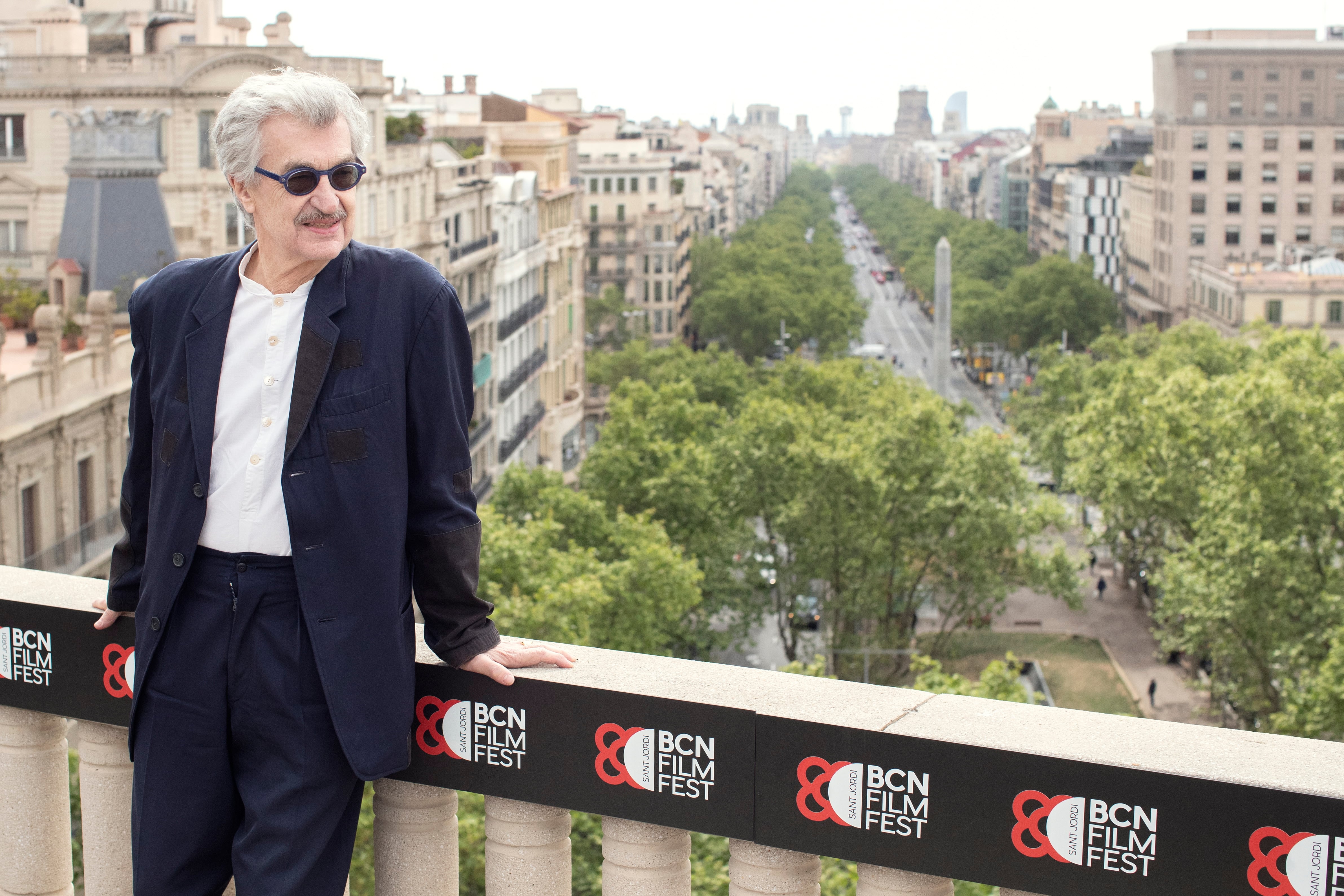 GRAFCAT9354 BARCELONA 21/04/2023.- El cineasta alemán Wim Wenders, director de filmes com &quot;París, Texas&quot;, &quot;Cielo sobre Berlín&quot; o &quot;Buena Vista Social Club&quot;, ofreció este viernes una conferencia de prensa en Barcelona tras recibir el Premio de Honor del BCN Film Fest. EFE/Marta Perez
