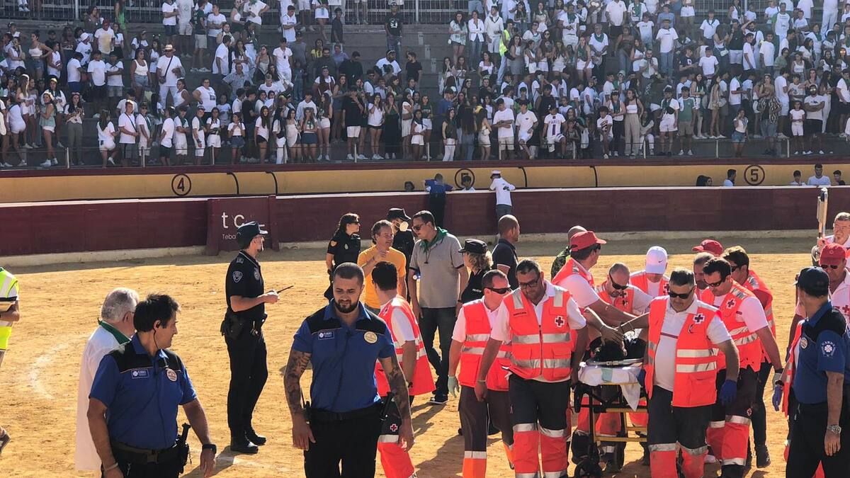 Un trasladado al hospital durante las vaquillas de este 12 de agosto y otros 13 heridos