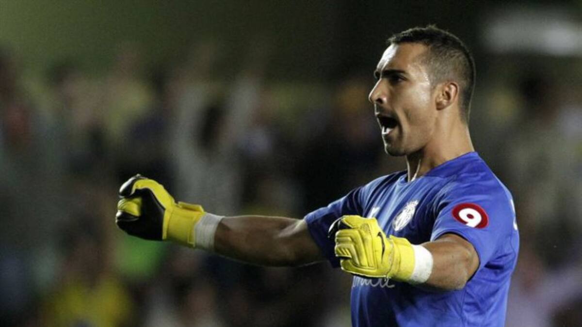 Asenjo cuenta con el alta médica siete meses después