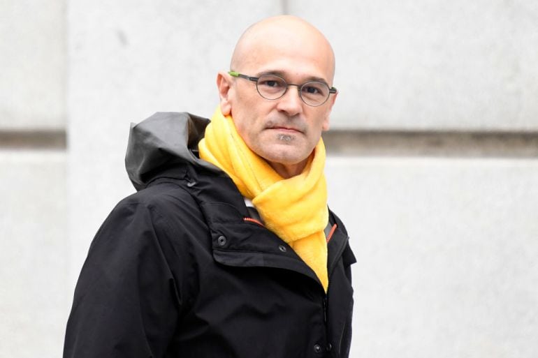 Raül Romeva, llegando al Supremo el 23 de marzo de 2018. Ahora está prisión preventiva en la cárcel de  Lledoners (Barcelona).