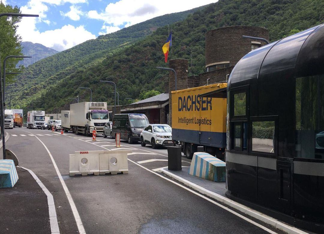 Els transfronteres vacunats a Andorra podran obtenir el certificat Covid