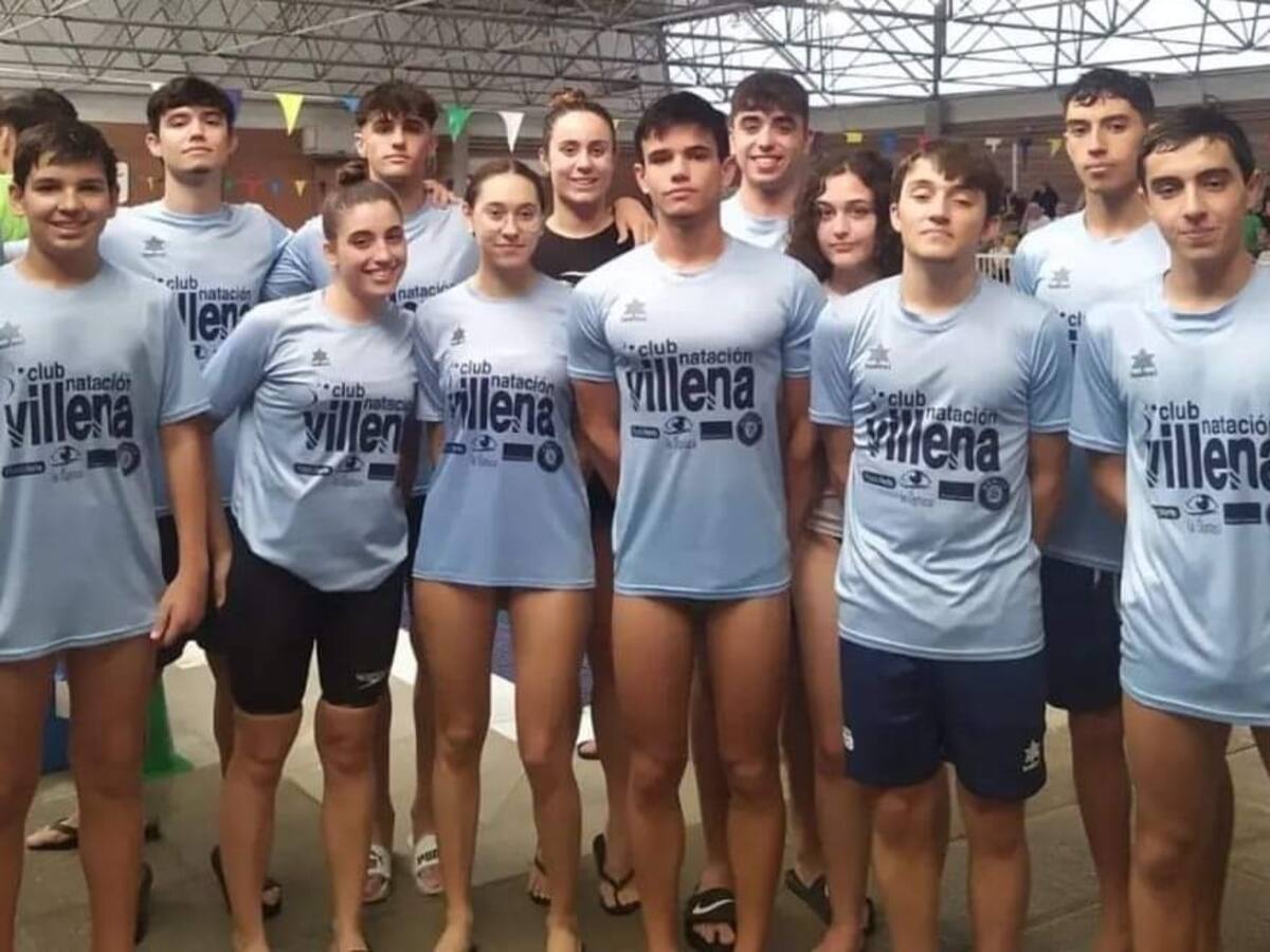 Buen comienzo para el Club Natación Villena