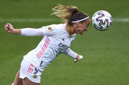 Kosovare Asllani durante un partido entre el Real Madrid Femenino y el Deportivo Abanca Femenino.