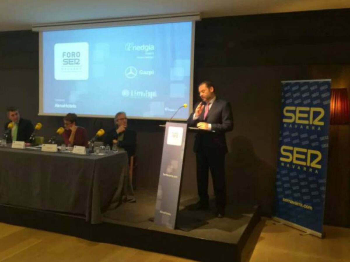 Ábalos: "El tren extremeño es una prioridad para el ministerio"