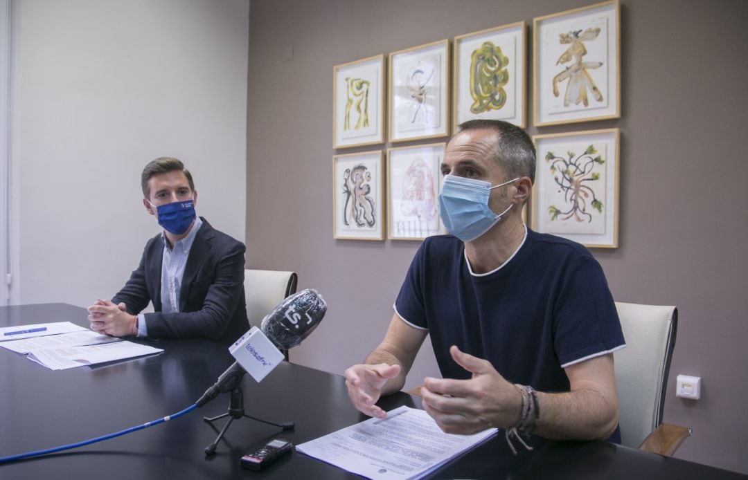 Víctor Soler y Toni Abad, del grupo municipal del PP de Gandia 