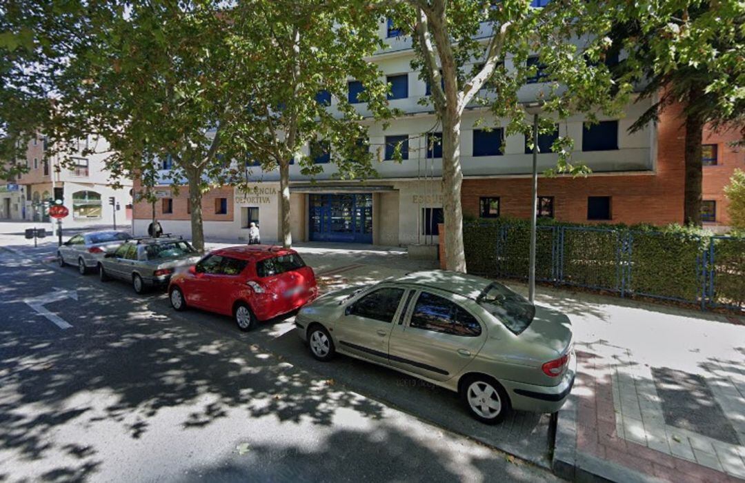 Exterior de la Residencia Deportiva Río Esgueva