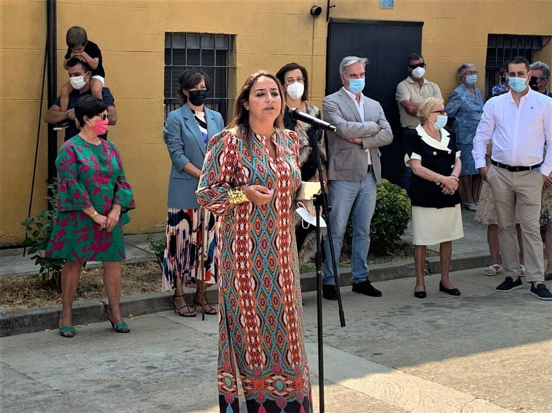 La socialista Miriam Andrés en un momento del acto en Villodrigo (Palencia)