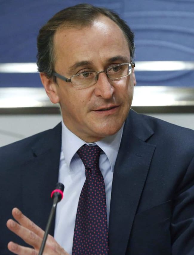 Fotografía de archivo del 18 de noviembre de 2014 de Alfonso Alonso