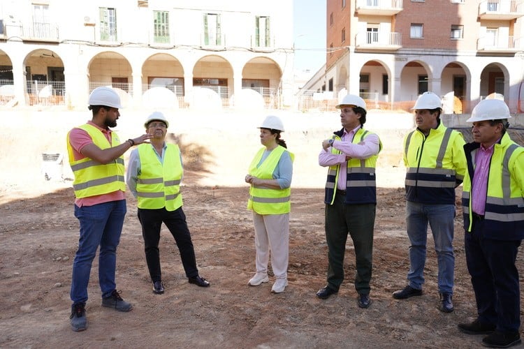 El Ayuntamiento de Don Benito asegura que las obras de la Plaza avanzan según lo previsto