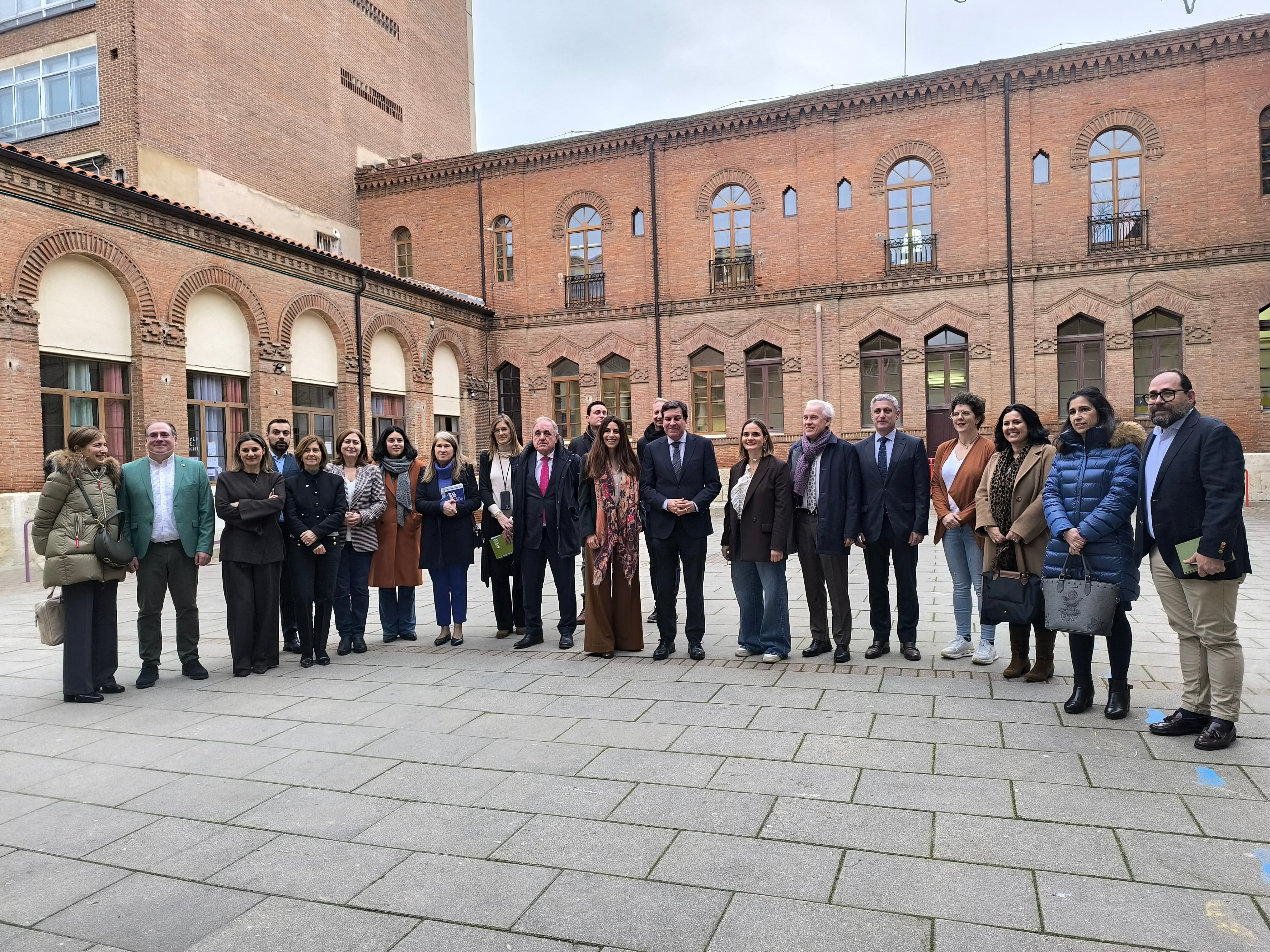 Presentación en el CEIP Modesto Lafuente de Palencia del programa Exploradores STEM CyL