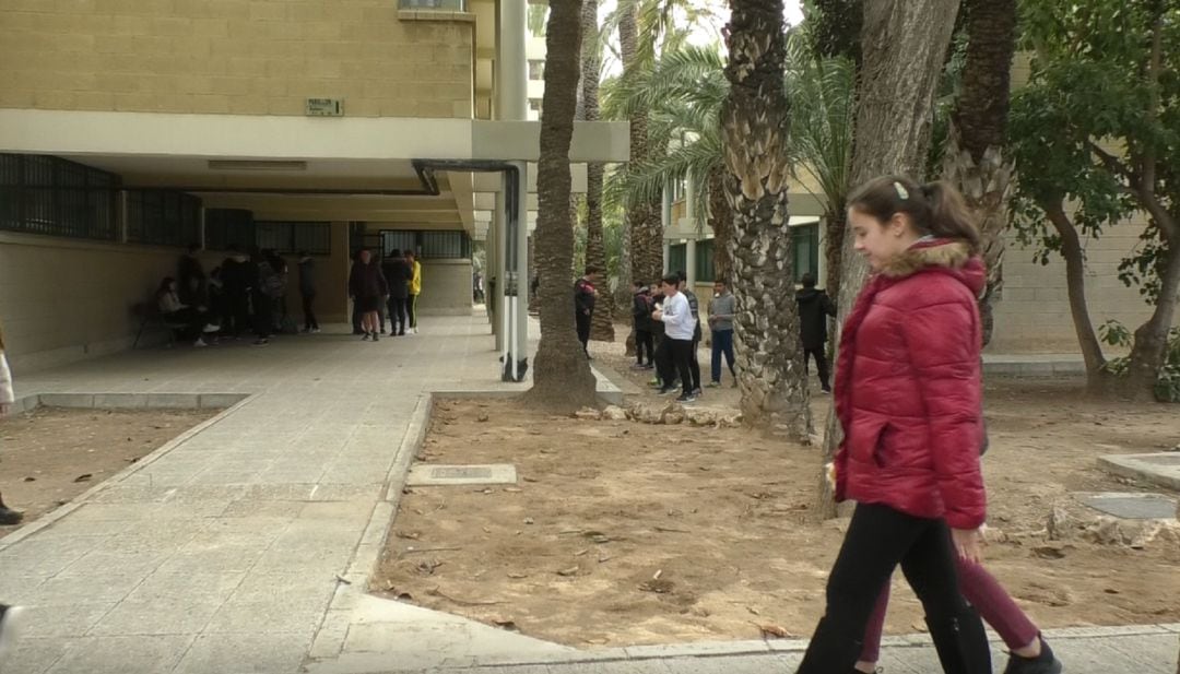 Alumnas en el IES la Torreta