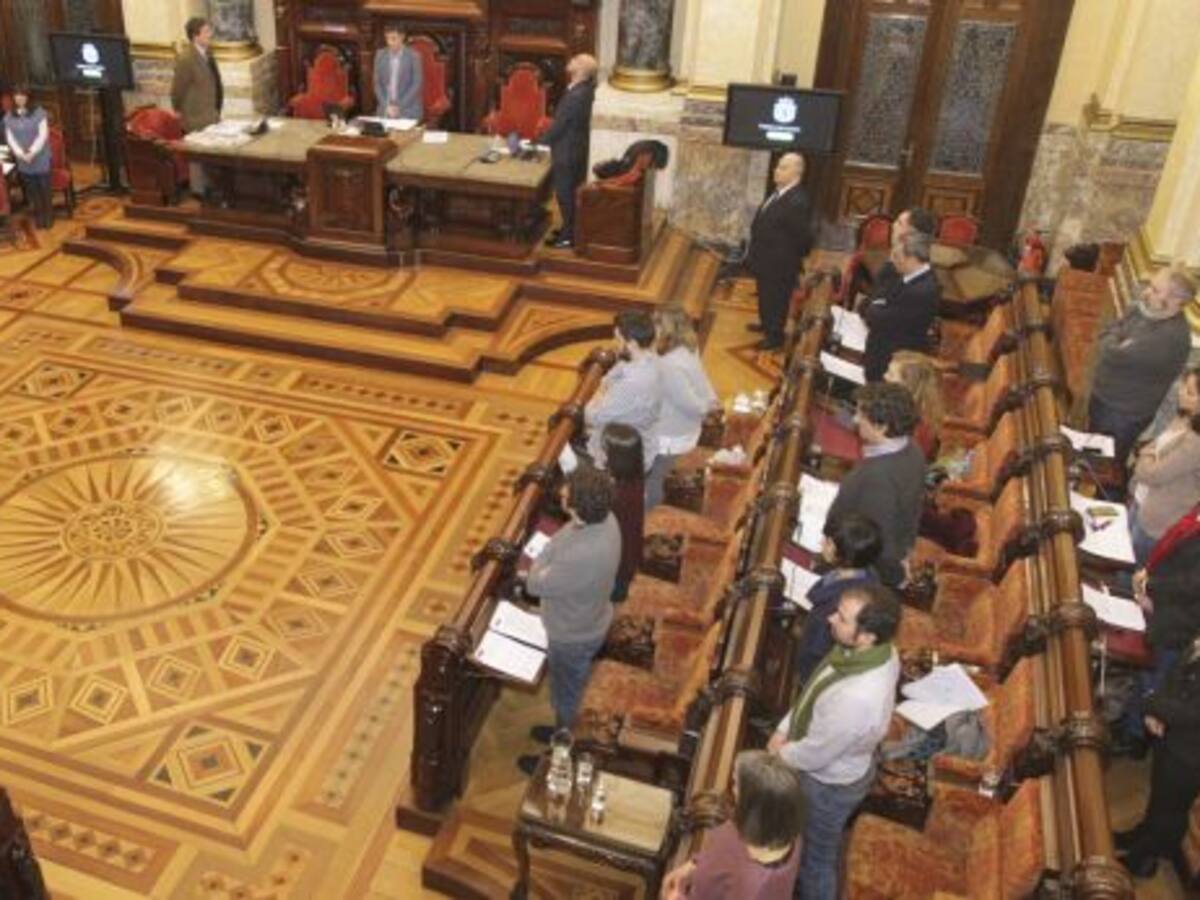 PP y PSOE instan al Gobierno local a no adelantar el pago del IBI