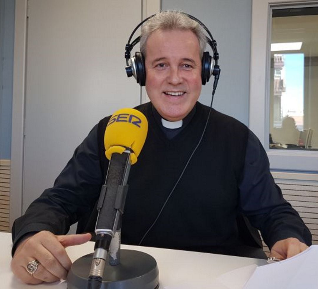 El arzobispo de Burgos, Mario Iceta, ha concedido una entrevista a Radio Castilla cuando cumple 6 meses al frente de la Diócesis