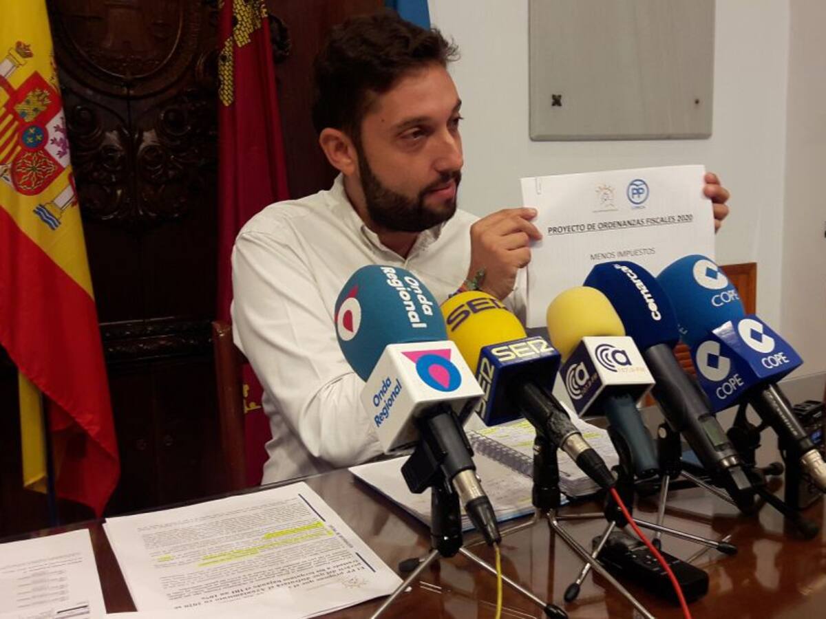 El PP propone bajar los impuestos 2,2 millones de euros en Lorca en 2020