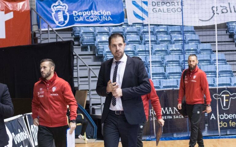 Mon Barreiro, durante un partido del Santiago Futsal en el Fontes do Sar