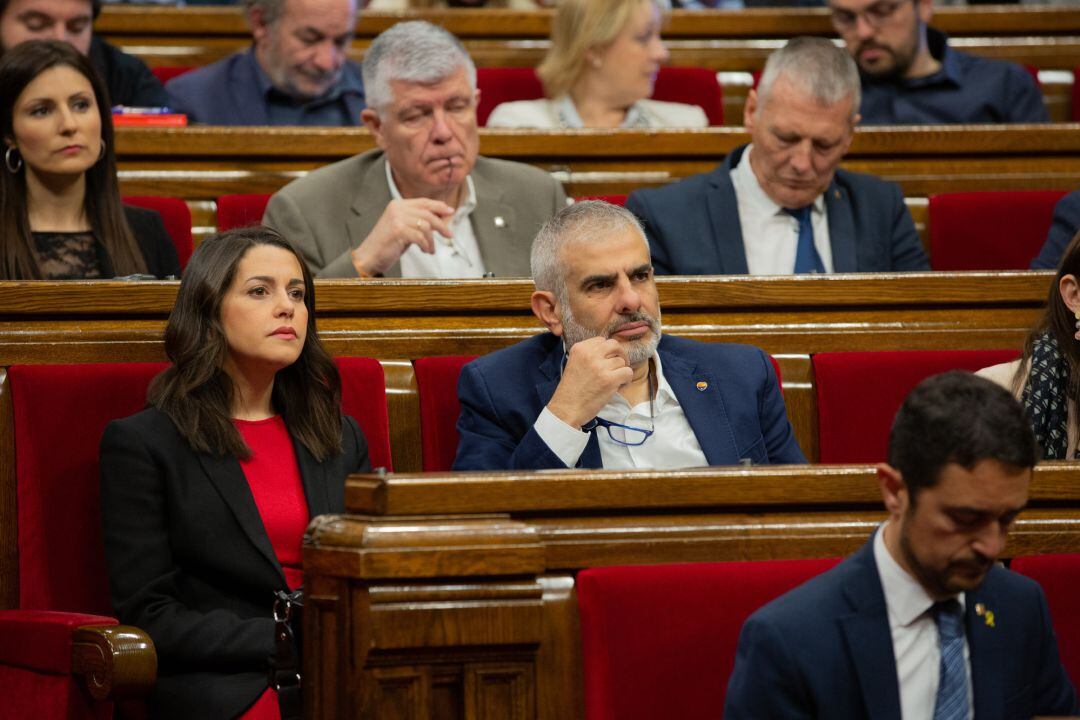 Carrizosa sustituirá a Arrimadas en el Parlament. 