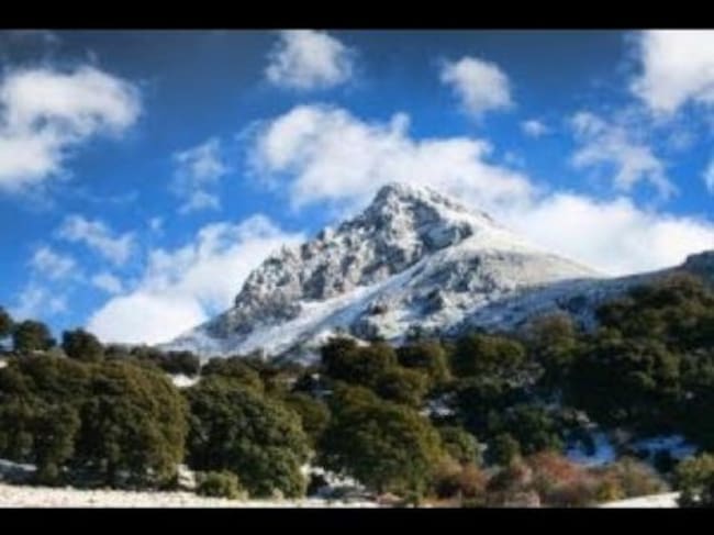 Vista de los picos más elevados de Sierra Mágina