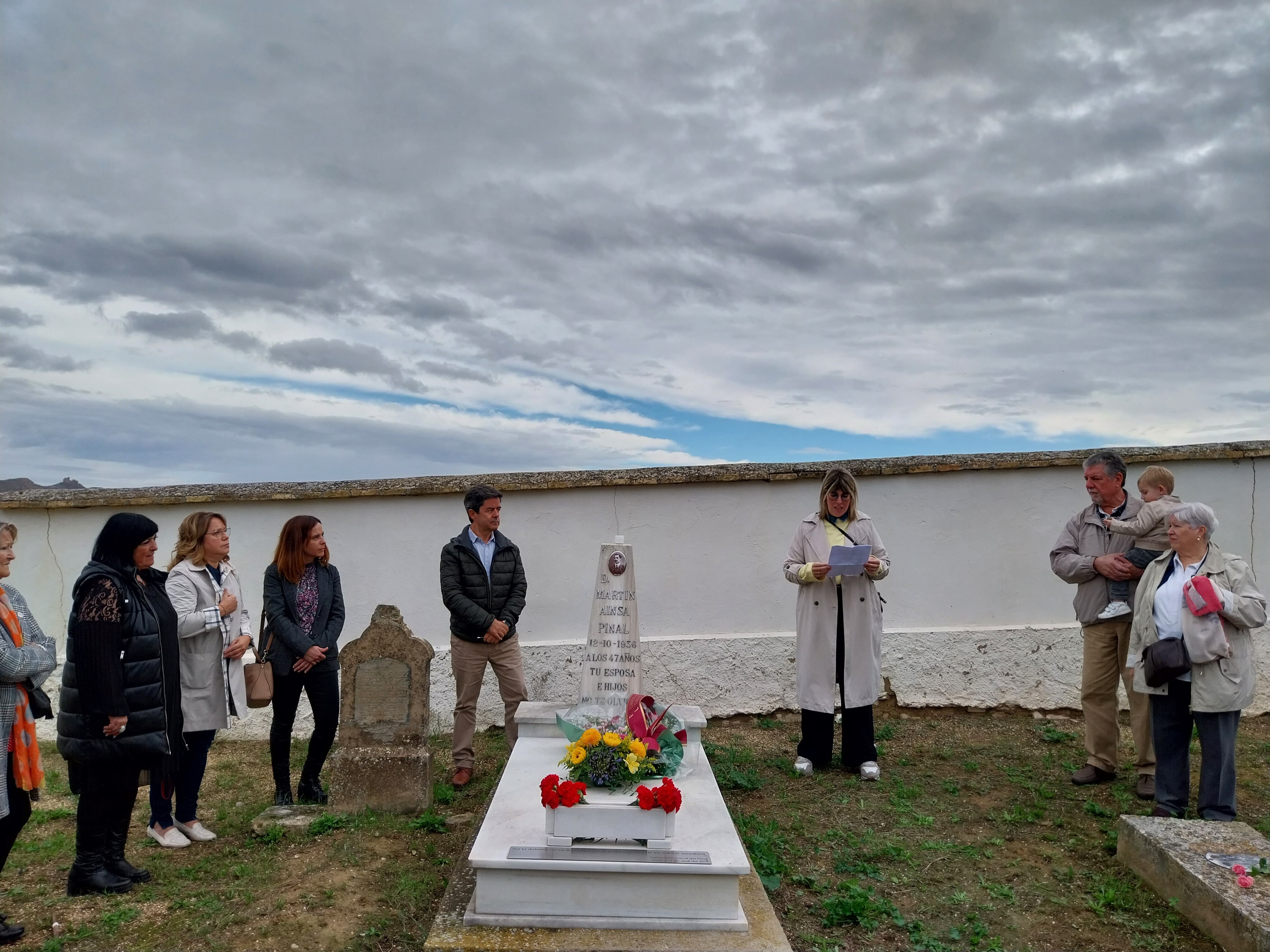 Homenaje del PSOE Huesca a su fundador