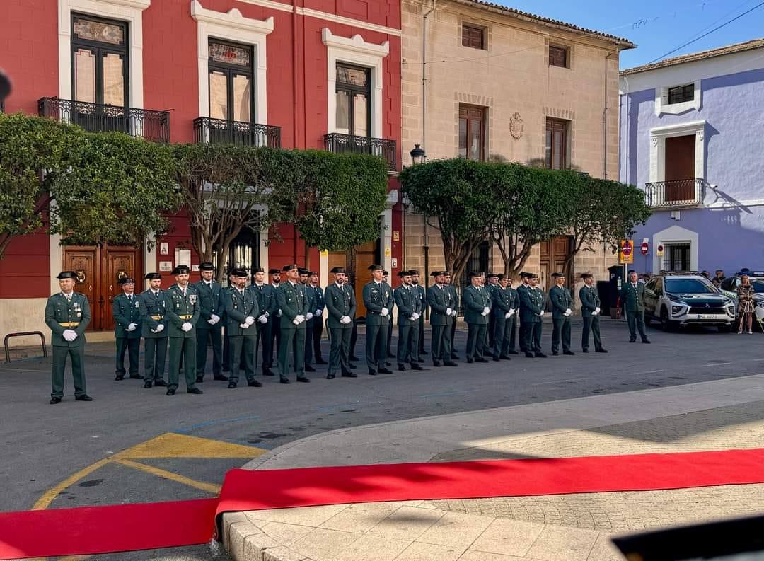 Parada militar de la guardia civil de Villena