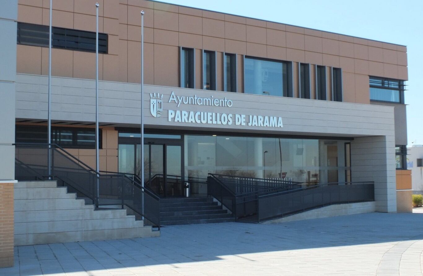 Fachada del Ayuntamiento de Paracuellos de Jarama