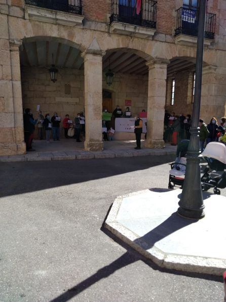 Tórtoles de Esgueva también secundó la movilización