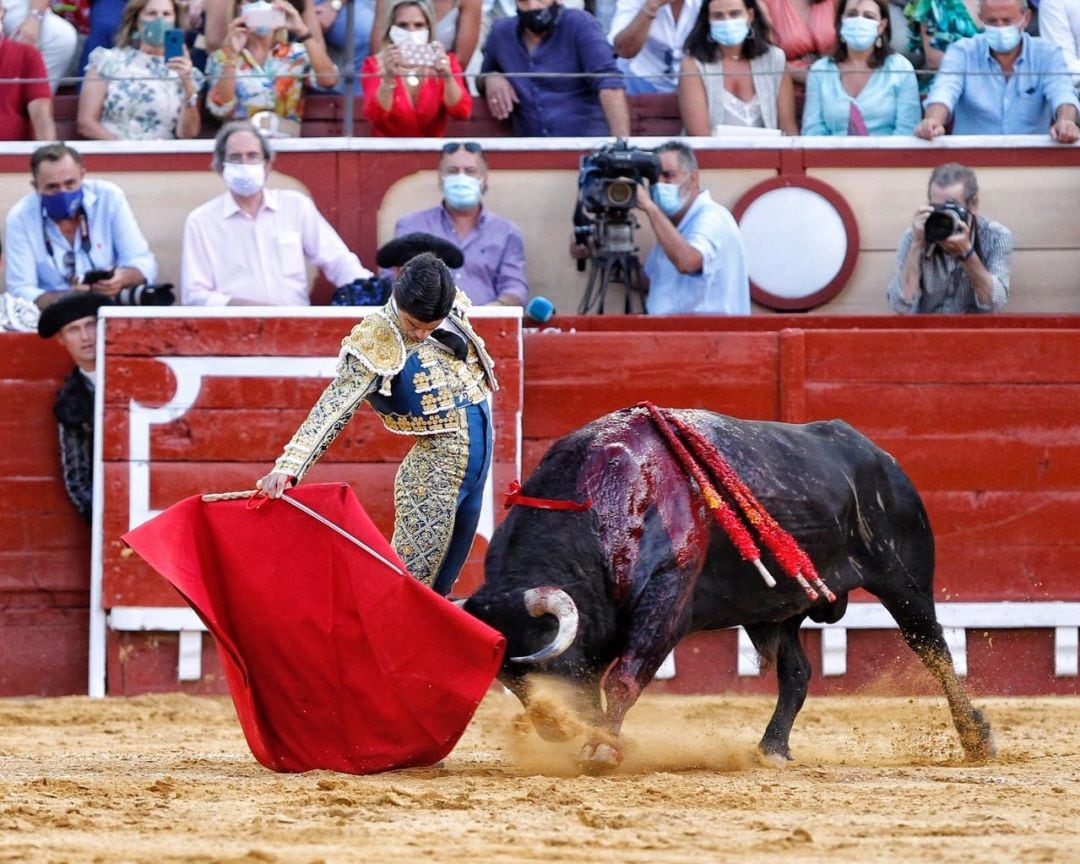 Corrida de toros del 140 aniversario de la plaza de toros de El Puerto 