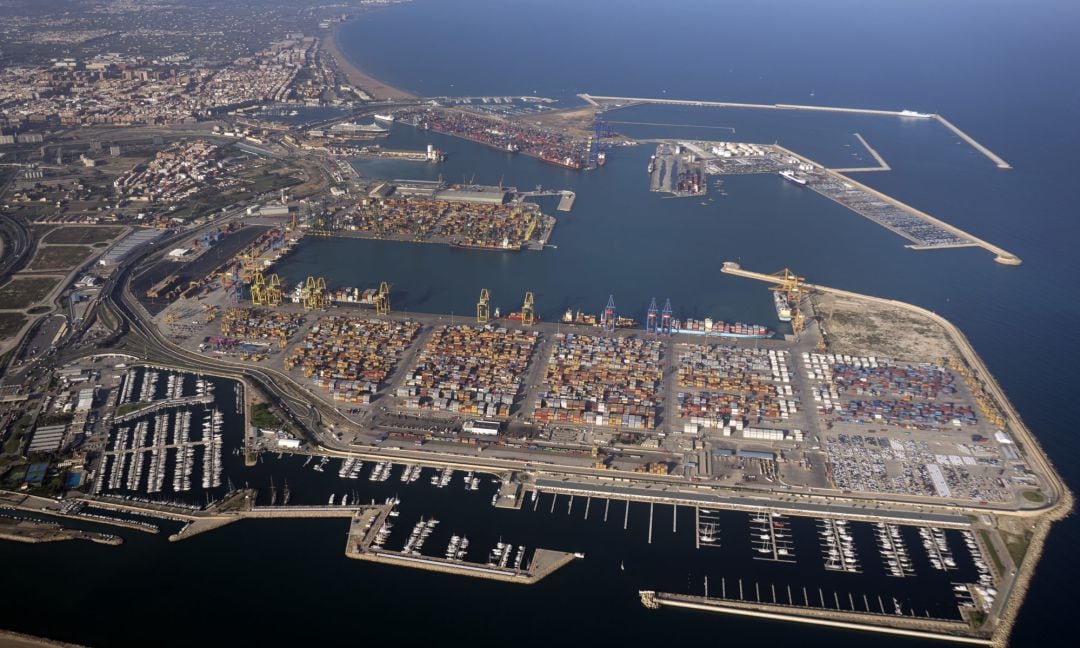 Vista aérea del Puerto de València