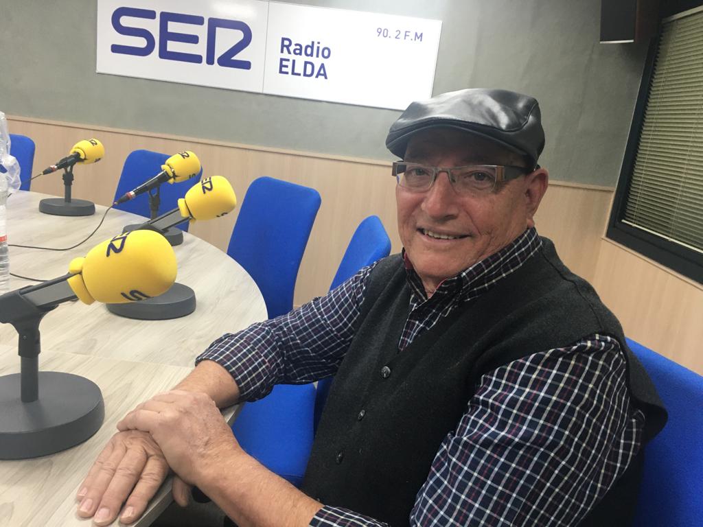 Ramón Rodríguez, miembro de Gramática Parda en Radio Elda Cadena SER