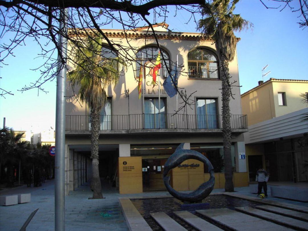 Façana de l&#039;Ajuntament de Castell-Platja d&#039;Aro
