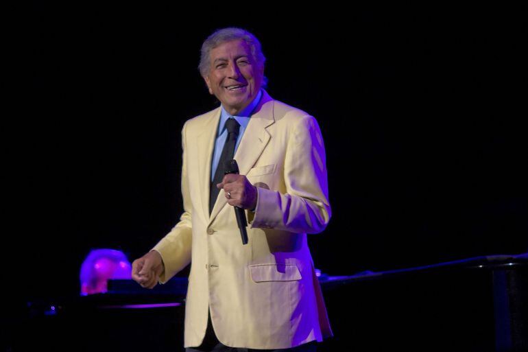 Tony Bennett.